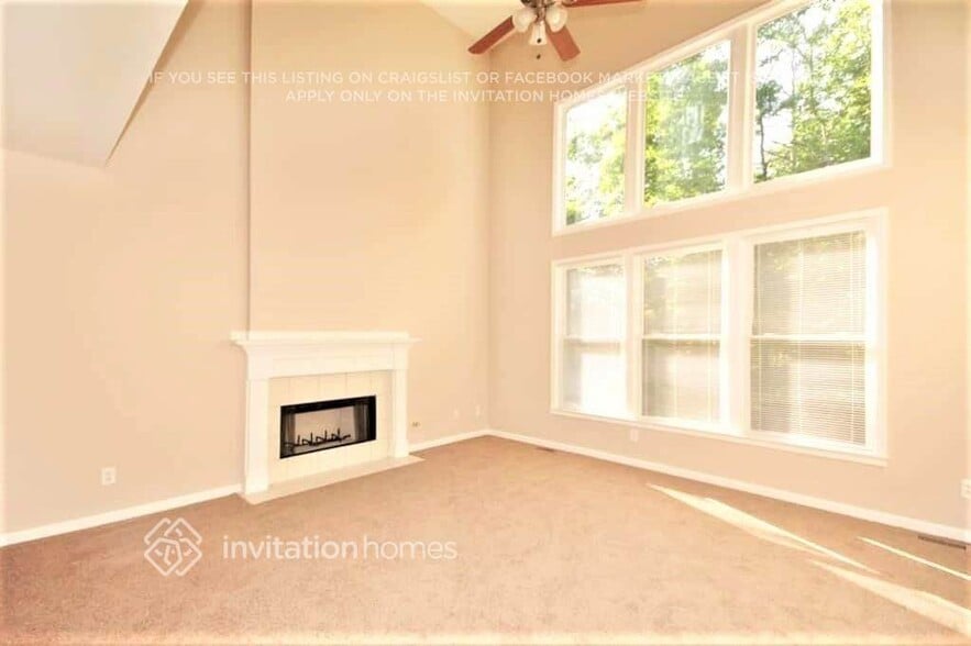 Building Photo - 3850 Ansley Park Dr