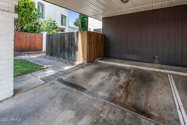 Building Photo - 13238 N 3rd Way