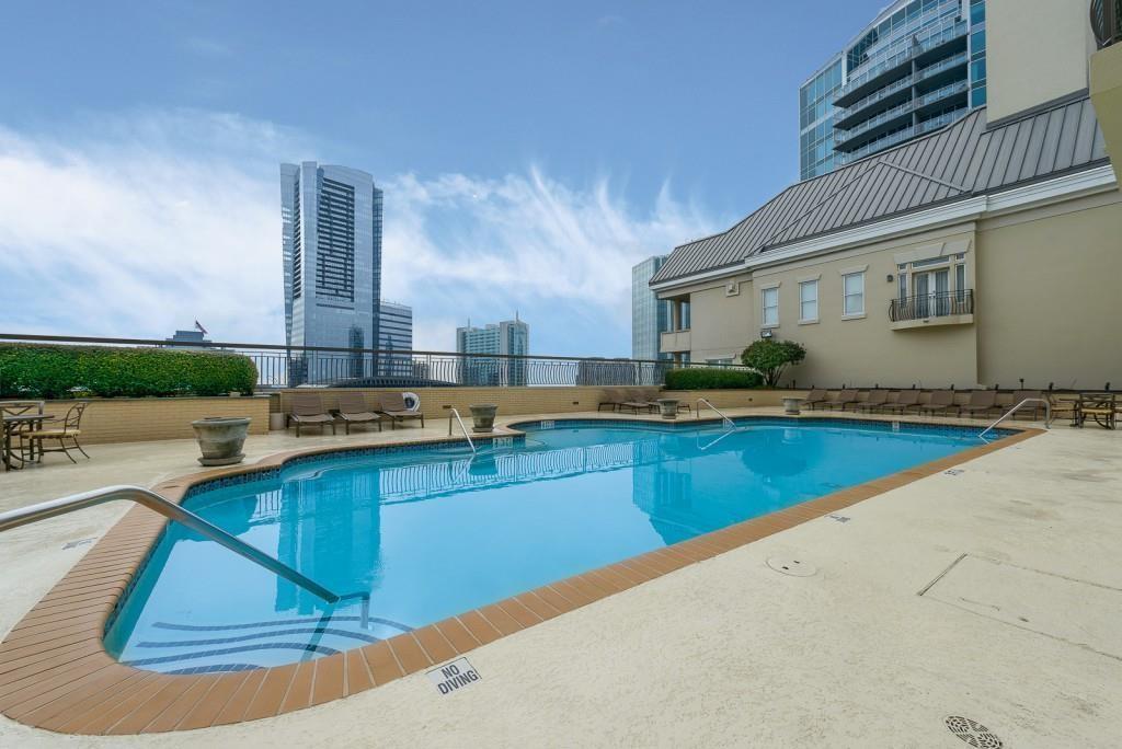 Building Photo - 3334 Peachtree Rd NE