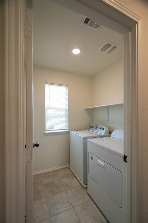 Building Photo - 6408 Carriage Pines Dr