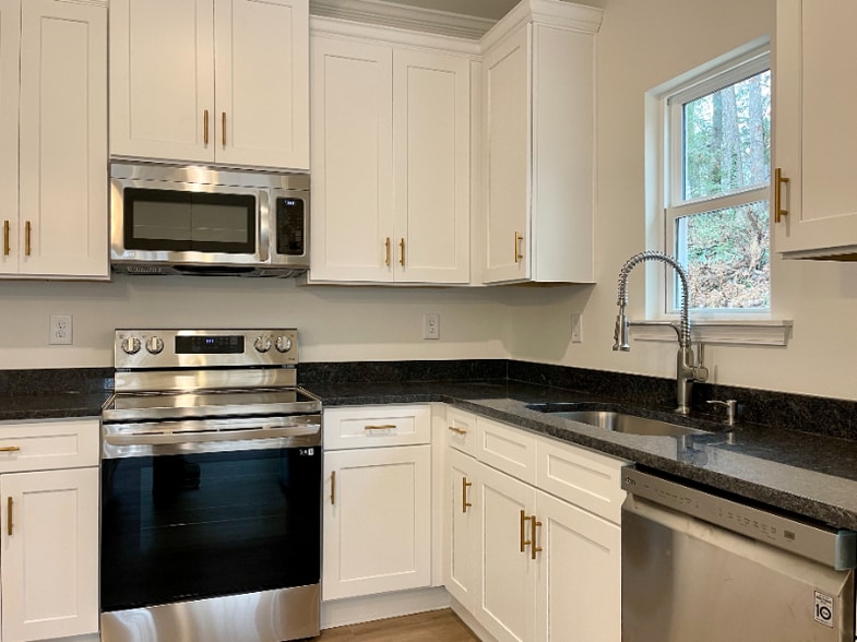 Building Photo - 5245 Virginia Ave