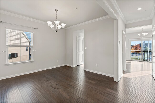 Building Photo - 311 Sunrise Ct