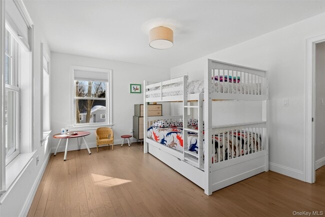 Building Photo - 1510 Maple Ln