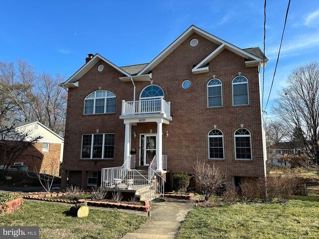 Building Photo - 6109 Cloud Dr