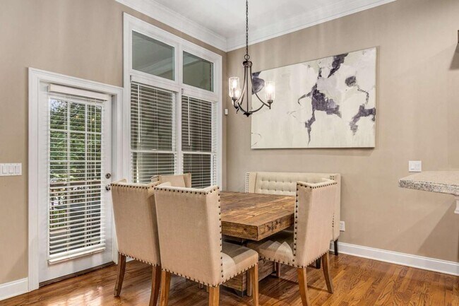 Building Photo - 3019 Riverstone Tr