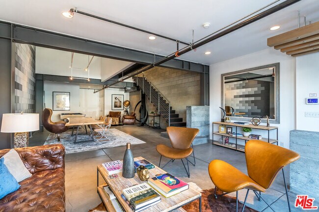 Building Photo - 1212 Abbot Kinney Blvd