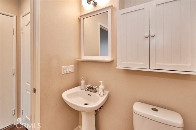 Building Photo - 75 Windward Way