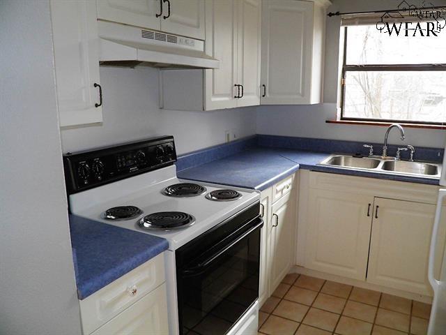 Building Photo - 4330 Cunningham Dr