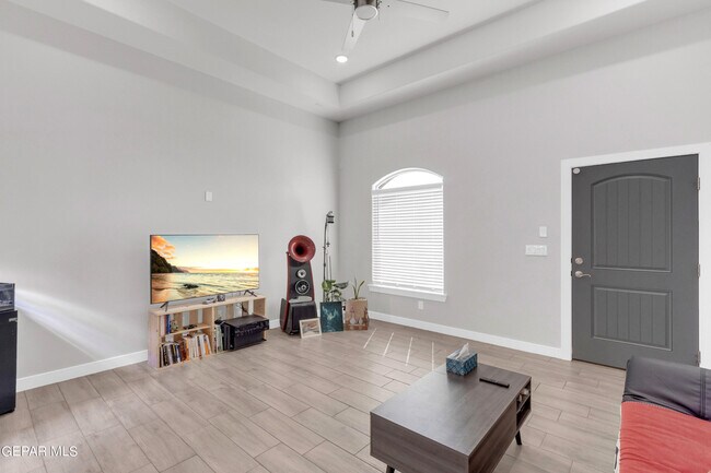 Building Photo - 15029 Concept Ct