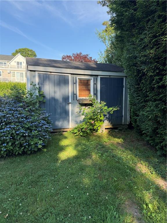 Building Photo - 157 Briarwood Ave