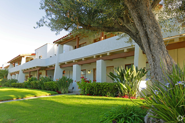 Building Photo - Las Casas Apartments