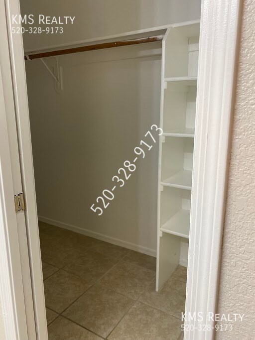 Building Photo - 3 Bedroom 2 Bath- 6279 S Truth Pl- OWNER /...
