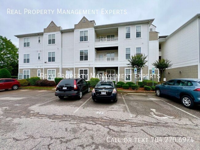 Building Photo - 18711 Ruffner Dr