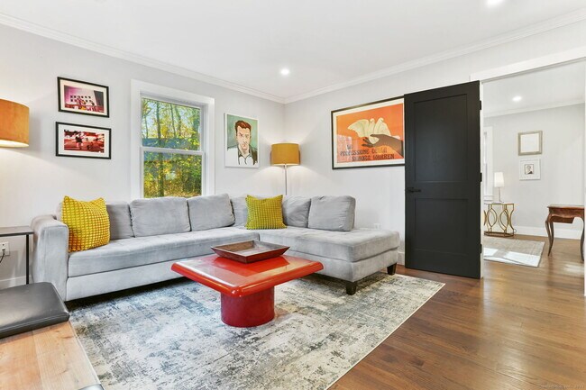 Building Photo - 58 Big Trail