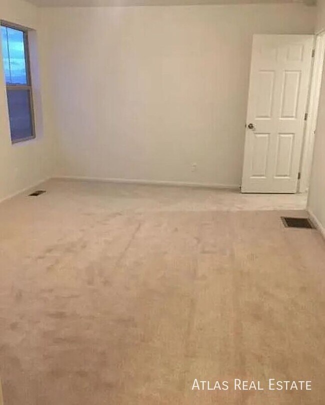 Building Photo - 18252 E 52nd Ave