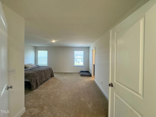 Building Photo - 109 Steel Springs Ln