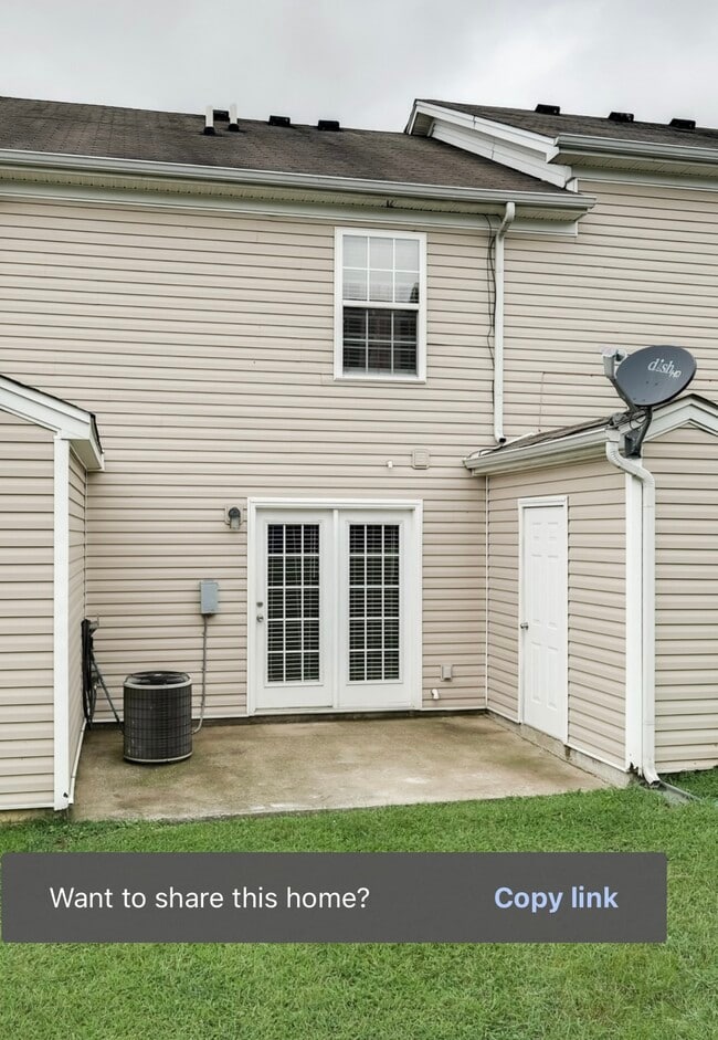 Building Photo - 4016 Cody Dr