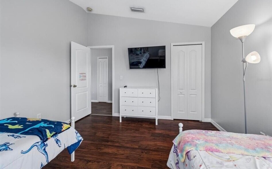 Building Photo - 12610 Adventure Dr