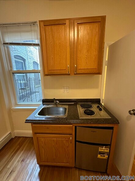 Building Photo - 51 S Huntington Ave