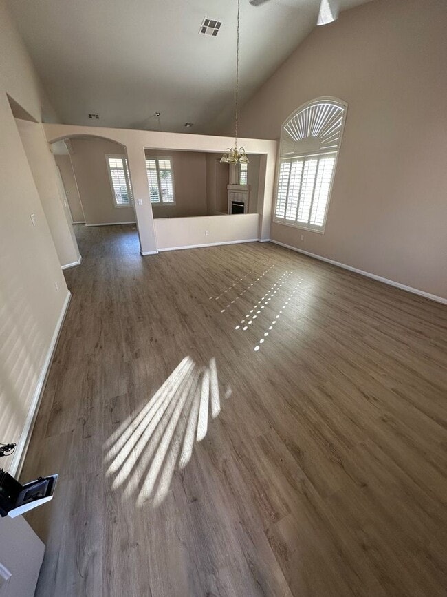 Building Photo - Henderson Pool Home