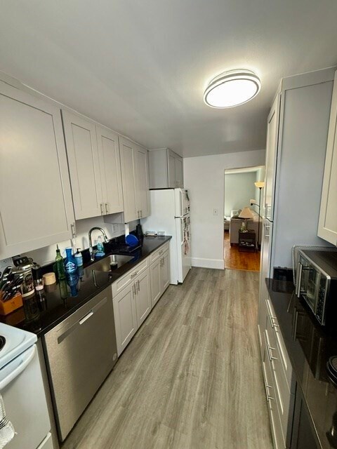 Building Photo - 55 Colborne Rd