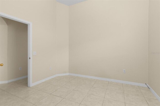 Building Photo - 2546 Crown Ridge Cir