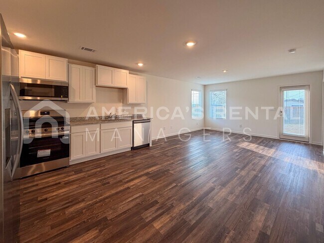 Building Photo - New Construction & Modern Living in Sandy Ridge!