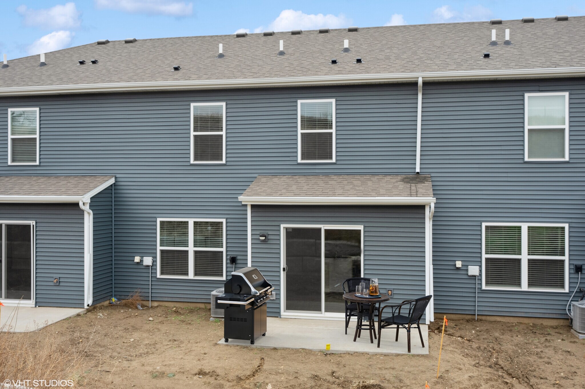 Building Photo - 356 Ember Dr