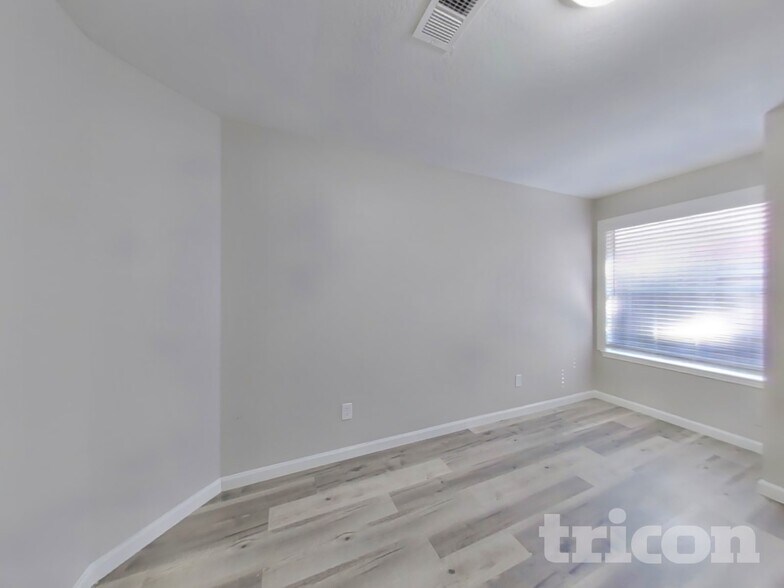 Building Photo - 21476 Palace Pines Dr