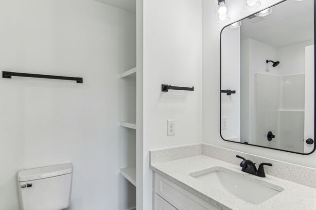 Building Photo - 4053 Cedar Fls Ln