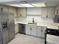 Building Photo - 6645 W Tropicana Ave