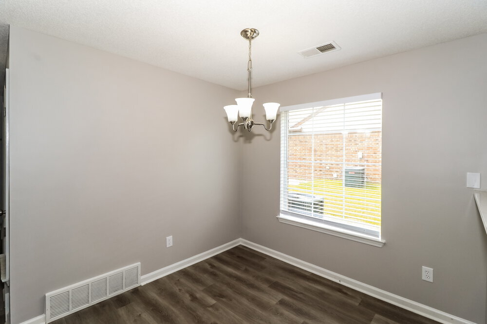 Building Photo - 1497 Pemberton Ln