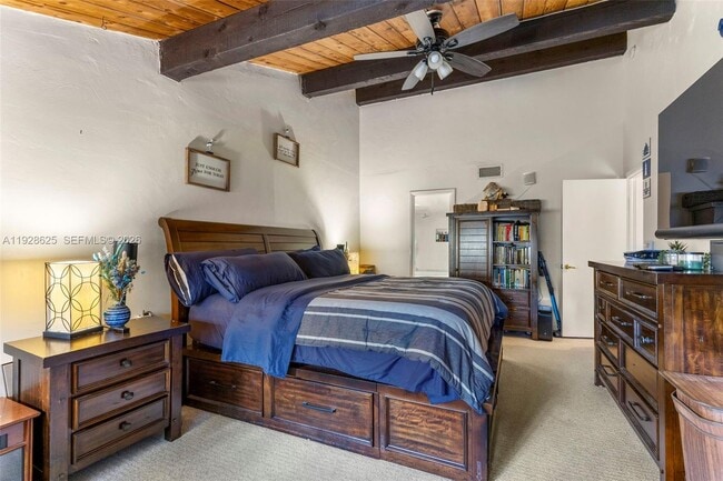 Building Photo - 19440 NE 26th Ave