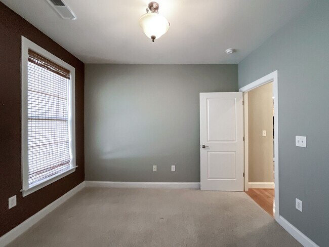 Building Photo - COMING SOON! Charlotte Living at Its Best!...