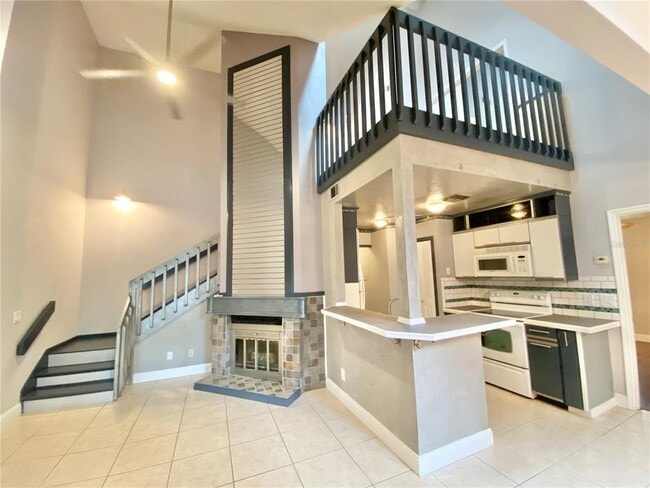 Building Photo - 610 Colorado Pl