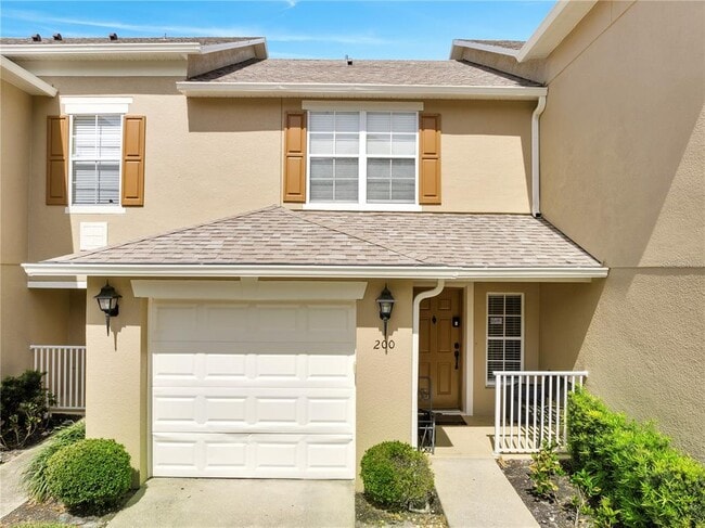 Building Photo - 200 Sterling Springs Ln
