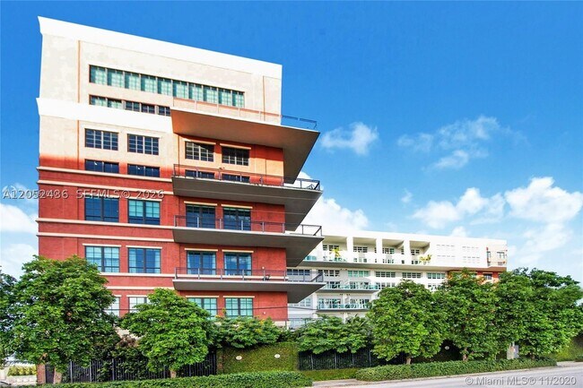 Building Photo - 1749 NE Miami Ct