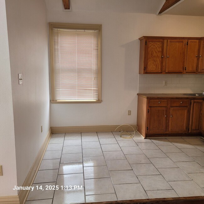 Building Photo - 1911 Ricouard Rd