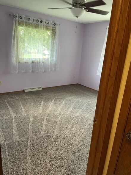 Bedroom #3 - 9640 W Barnard Ave