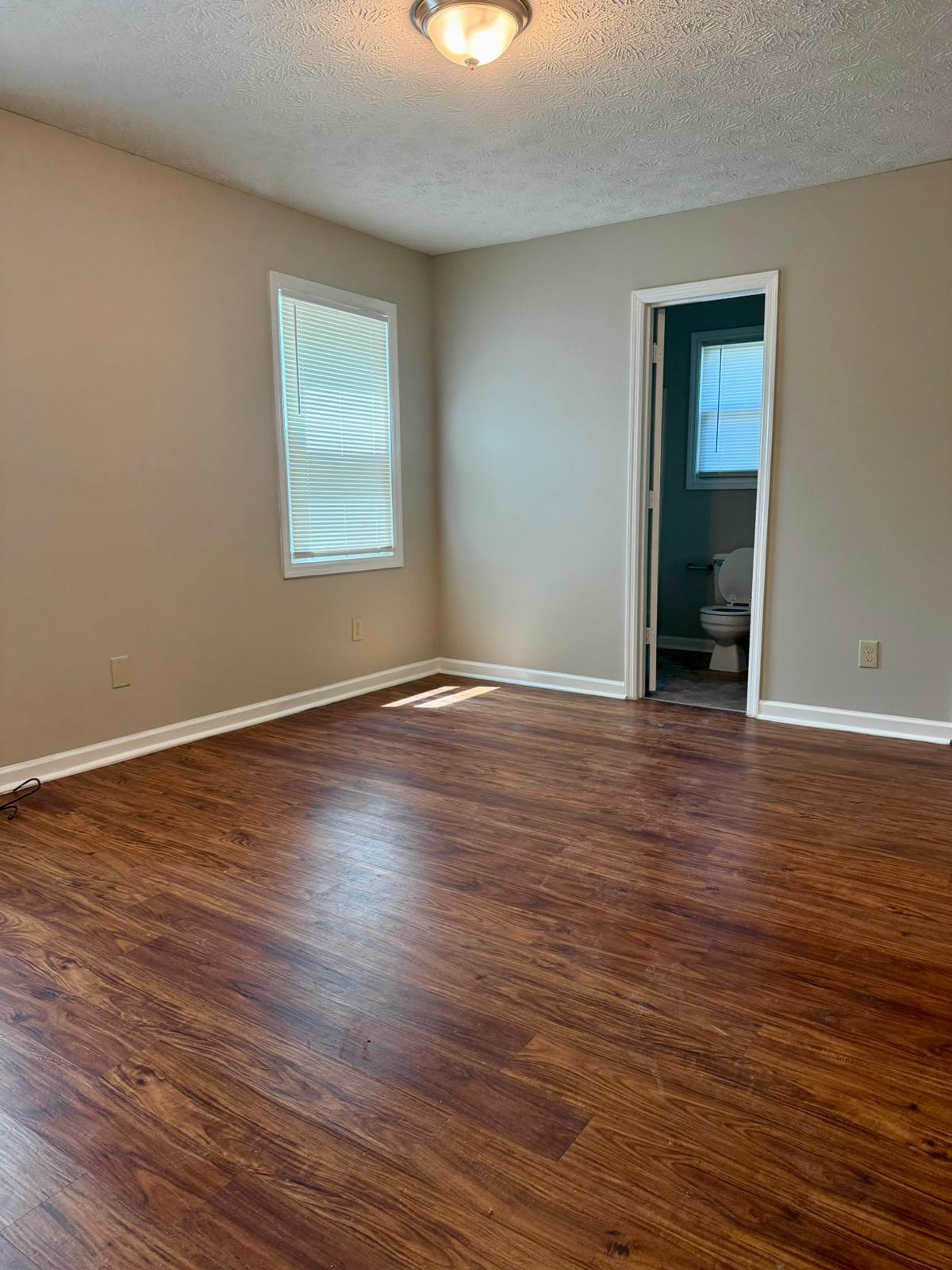 Building Photo - 799 Joseph Club Dr SW