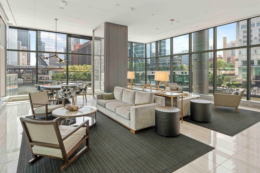 Building Photo - 347 W Wolf Point Plaza