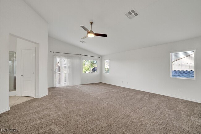 Building Photo - 7425 Glorious Sun Dr