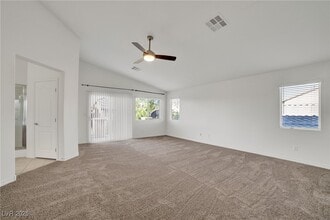 Building Photo - 7425 Glorious Sun Dr