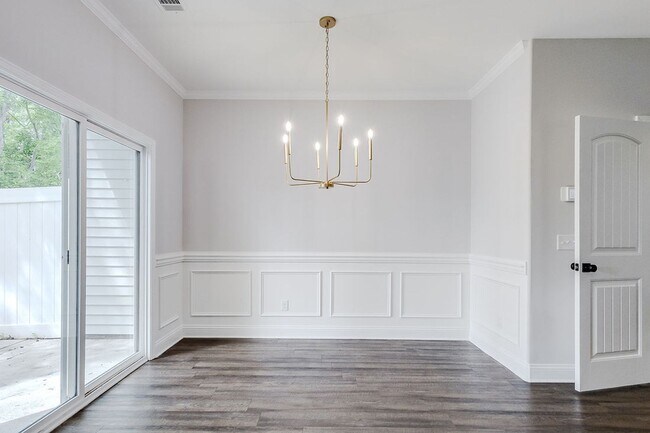 Building Photo - 15 Mossy Oak Cove