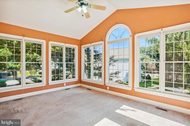 Building Photo - 8931 Falls Farm Dr