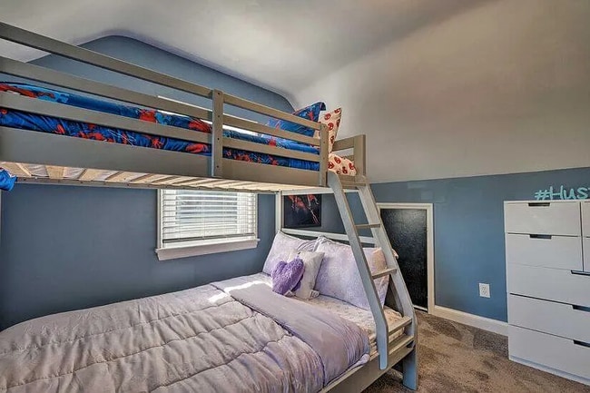 Building Photo - 4617 Boosa St