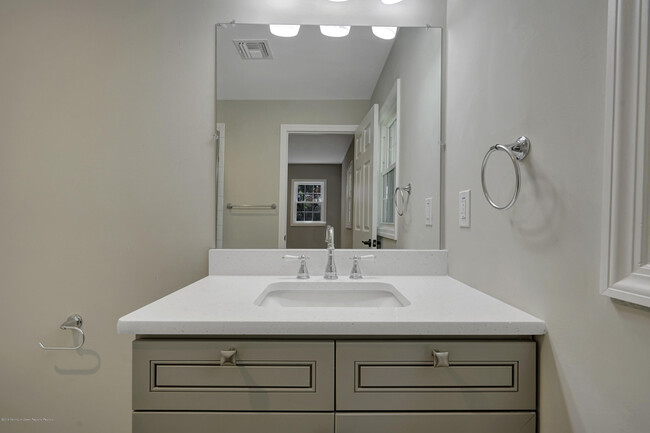 Building Photo - 2908 Alfaretta Pl