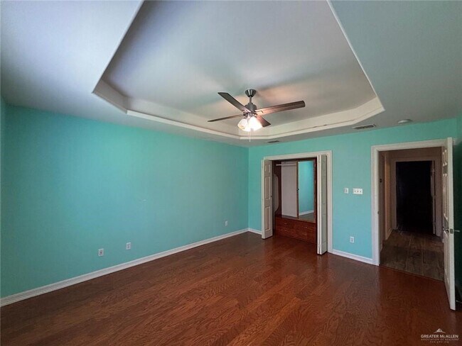 Building Photo - 2304 Brazos Ave