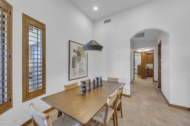 Building Photo - 3105 E Arroyo Hondo Rd