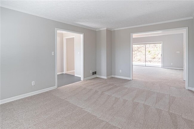 Building Photo - 4571 Huntridge Dr